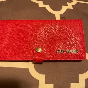 Steve Madden red wallet